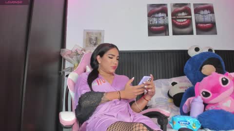 Juliana Giiraldo  online show from February 2026 09:24:01 PM