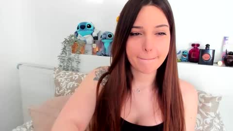 Snapshot of transalicia chatting on January 2026 03:28:01 PM TransAlicia online show from January 2026 03:28:01 PM