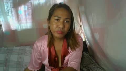 transhottie28 online show from March 2025 11:42:02 PM