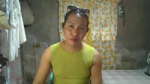 transhottie28 online show from January 2026 06:28:02 AM