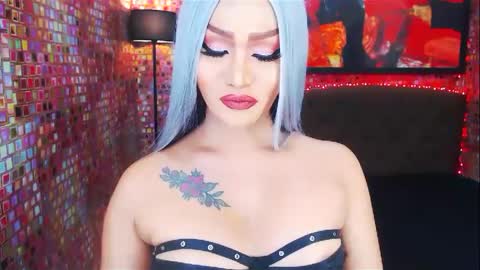 KYLIE BELLA  TS online show from February 2025 01:43:01 AM