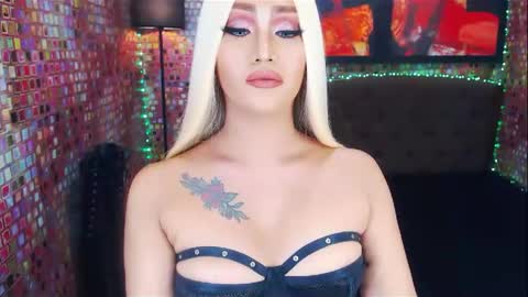 KYLIE BELLA  TS online show from February 2025 03:47:02 AM