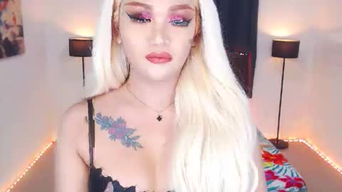 KYLIE BELLA  TS online show from April 2026 07:58:02 AM