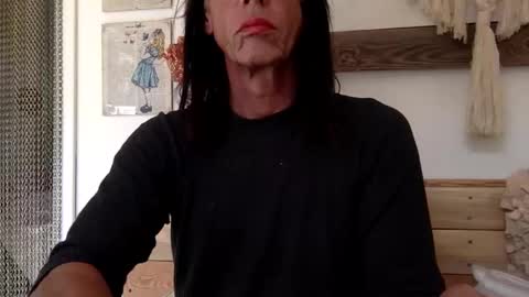 Snapshot of transslavechic chatting on January 2025 11:13:02 AM Ela online show from January 2025 11:13:02 AM