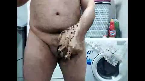 Snapshot of trapper727272 chatting on January 2025 06:09:02 AM Big Head Cock online show from January 2025 06:09:02 AM