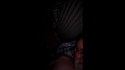 Snapshot of trashman68 chatting on March 2026 12:11:01 PM trashman68 online show from March 2026 12:11:01 PM