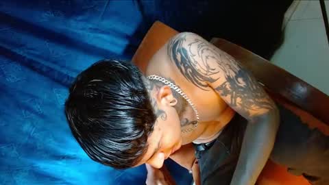 TRAV - INDEPENDENT MODEL online show from December 2024 02:37:01 PM