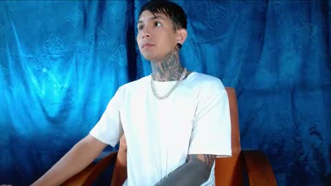 TRAV - INDEPENDENT MODEL online show from January 2025 07:31:02 AM