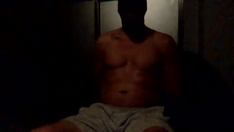 TravisValentino online show from November 2025 06:35:02 AM