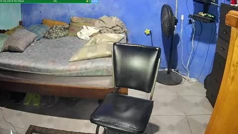 travisx_ online show from May 2026 08:08:02 AM