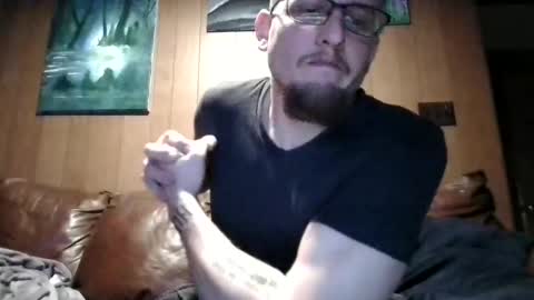 Snapshot of trazzle13 chatting on April 2026 10:57:01 AM trazzle13 online show from April 2026 10:57:01 AM