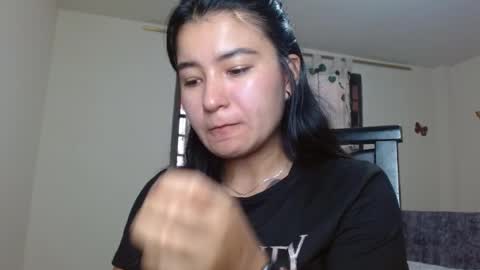 Snapshot of trebol_4 chatting on April 2026 08:13:02 PM trebol_4 online show from April 2026 08:13:02 PM