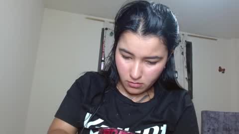 Snapshot of trebol_4 chatting on April 2026 09:27:01 PM trebol_4 online show from April 2026 09:27:01 PM