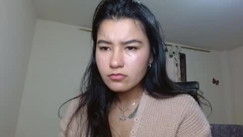 Snapshot of trebol_4 chatting on April 2026 06:57:02 PM trebol_4 online show from April 2026 06:57:02 PM