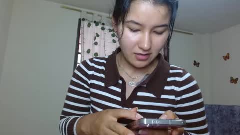 Snapshot of trebol_4 chatting on May 2026 04:33:01 PM trebol_4 online show from May 2026 04:33:01 PM