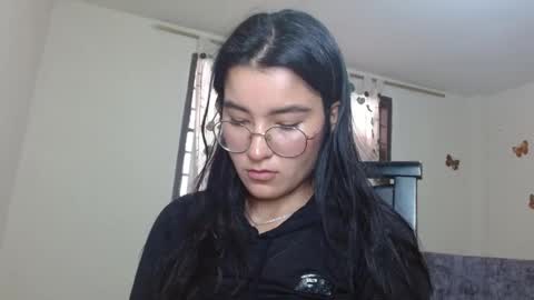 Snapshot of trebol_4 chatting on May 2026 06:35:02 PM trebol_4 online show from May 2026 06:35:02 PM