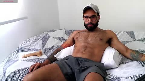 Snapshot of treborshunter chatting on March 2026 04:52:01 PM Hunter man online show from March 2026 04:52:01 PM