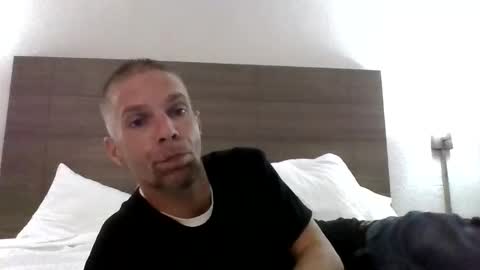 TreeBurner1 online show from October 2025 05:14:01 PM