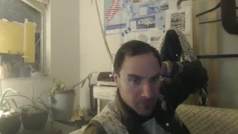 TreeHugger queer online show from December 2025 07:03:02 AM