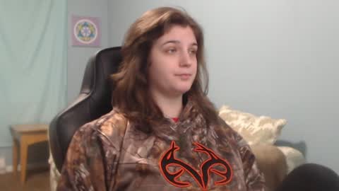 TreeJeanne online show from December 2024 01:27:02 PM