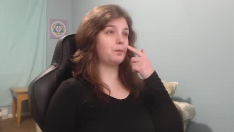 TreeJeanne online show from January 2025 03:36:02 PM