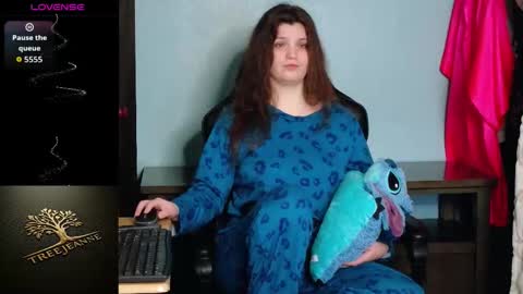 Snapshot of treejeanne chatting on March 2026 01:55:02 AM TreeJeanne online show from March 2026 01:55:02 AM