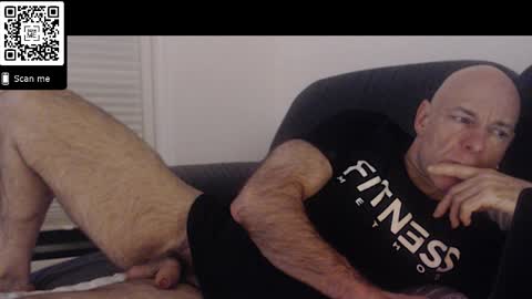 Snapshot of treimann chatting on November 2025 07:36:03 PM Thorcci online show from November 2025 07:36:03 PM