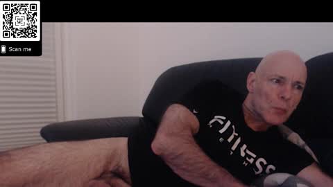 Snapshot of treimann chatting on November 2025 09:36:01 PM Thorcci online show from November 2025 09:36:01 PM