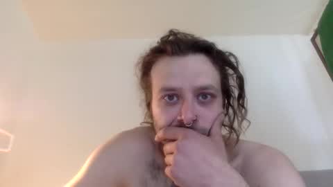 Snapshot of tremdave chatting on May 2026 03:51:01 PM tremdave online show from May 2026 03:51:01 PM