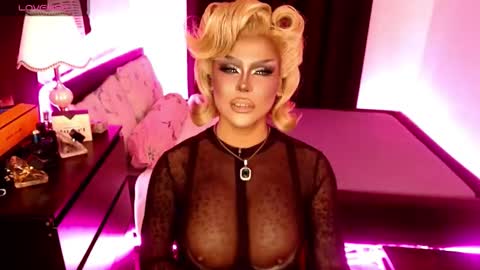 Jade online show from October 2025 08:51:02 AM