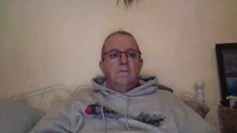 Fe-fi-fo-fum online show from March 2026 01:11:02 PM