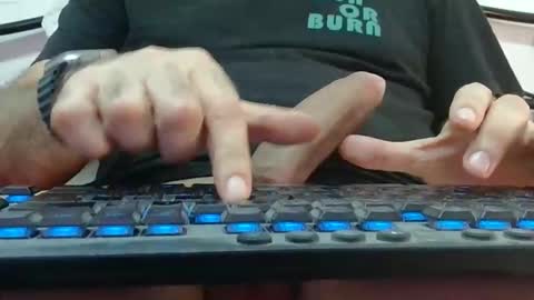 trevido4u online show from October 2025 11:04:02 PM