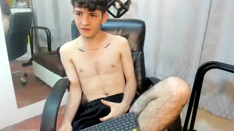 Snapshot of trevor_mob chatting on June 2026 04:22:01 PM trevor_mob online show from June 2026 04:22:01 PM