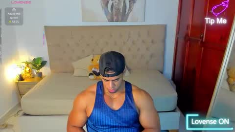 Snapshot of trevor_vinc chatting on October 2025 12:45:01 PM trevor online show from October 2025 12:45:01 PM