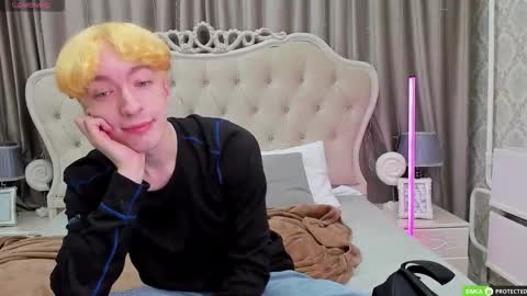 TrevorBenson online show from October 2025 03:03:02 AM