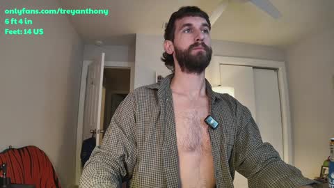 Snapshot of treyanthony chatting on January 2025 05:24:02 PM decentanthony online show from January 2025 05:24:02 PM