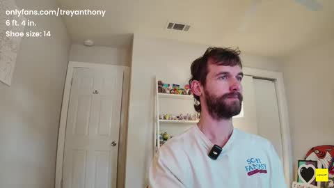 Snapshot of treyanthony chatting on February 2025 05:07:02 PM decentanthony online show from February 2025 05:07:02 PM
