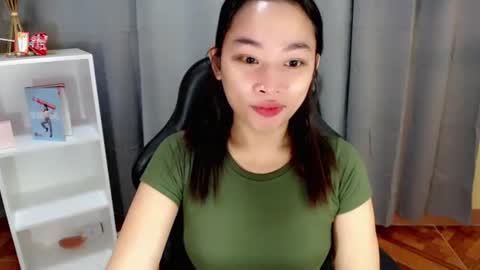 tricia_slut online show from May 2026 05:36:02 AM