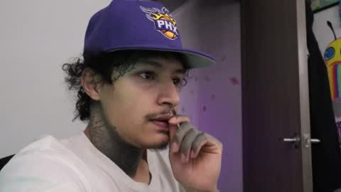 Snapshot of trieone chatting on December 2025 01:51:02 PM - trieone online show from December 2025 01:51:02 PM