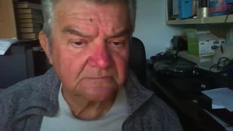 Snapshot of triggerfinger1 chatting on January 2026 03:28:02 PM Steve online show from January 2026 03:28:02 PM
