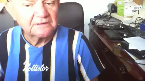 Snapshot of triggerfinger1 chatting on January 2026 12:42:02 PM Steve online show from January 2026 12:42:02 PM