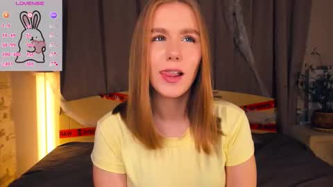 Snapshot of trinahillier chatting on November 2025 07:24:02 PM Bubbles online show from November 2025 07:24:02 PM