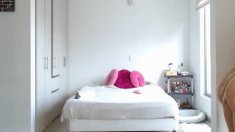 TRINITY online show from October 2025 01:18:01 PM