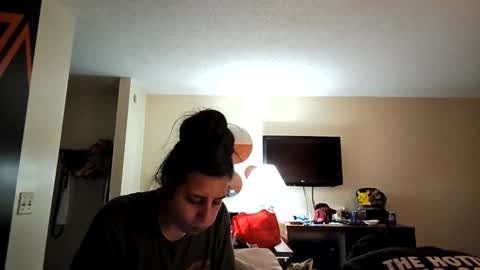 triplexkris online show from September 2025 06:13:02 AM