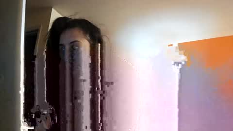 triplexkris online show from November 2025 09:30:02 AM