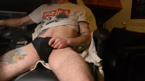 Snapshot of tripstocum chatting on February 2025 12:32:01 AM FluideAmer online show from February 2025 12:32:01 AM