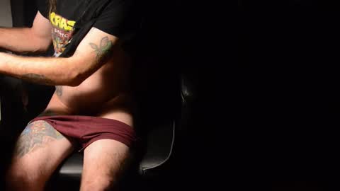 Snapshot of tripstocum chatting on November 2025 12:32:02 AM FluideAmer online show from November 2025 12:32:02 AM