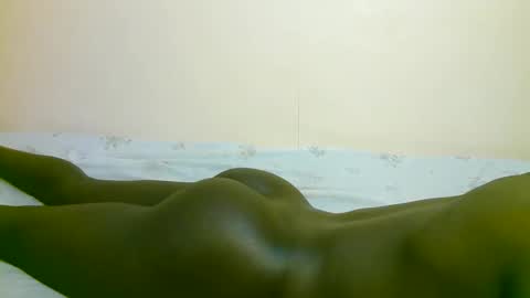 Snapshot of trisbaby3 chatting on December 2025 08:04:02 PM Tris6 online show from December 2025 08:04:02 PM