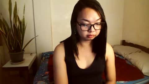 Snapshot of trishakera chatting on January 2025 01:08:01 AM trisha online show from January 2025 01:08:01 AM