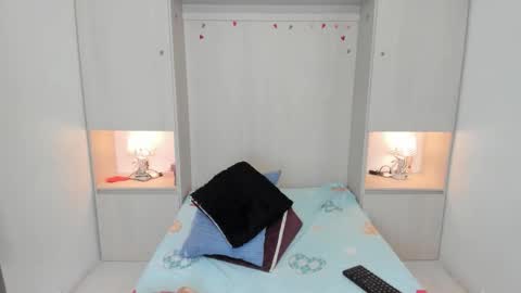 Snapshot of trishamoon chatting on January 2026 08:05:02 AM TRISHA online show from January 2026 08:05:02 AM